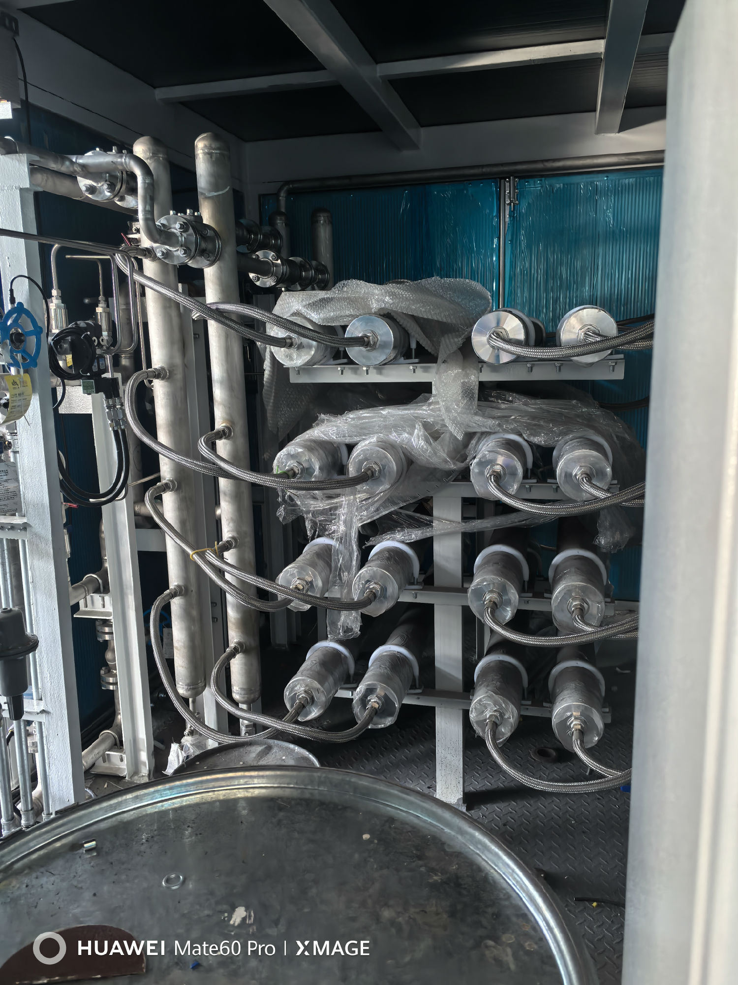 新能源动力电池储能柜膜分离氮气系统